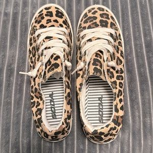 Soda leopard sneakers.